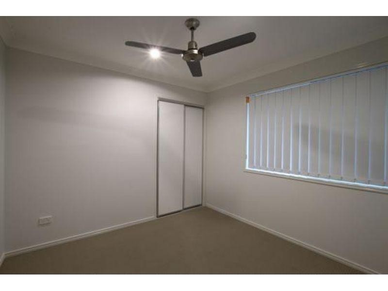 1/5 Gabrielle Court, Kallangur QLD 4503