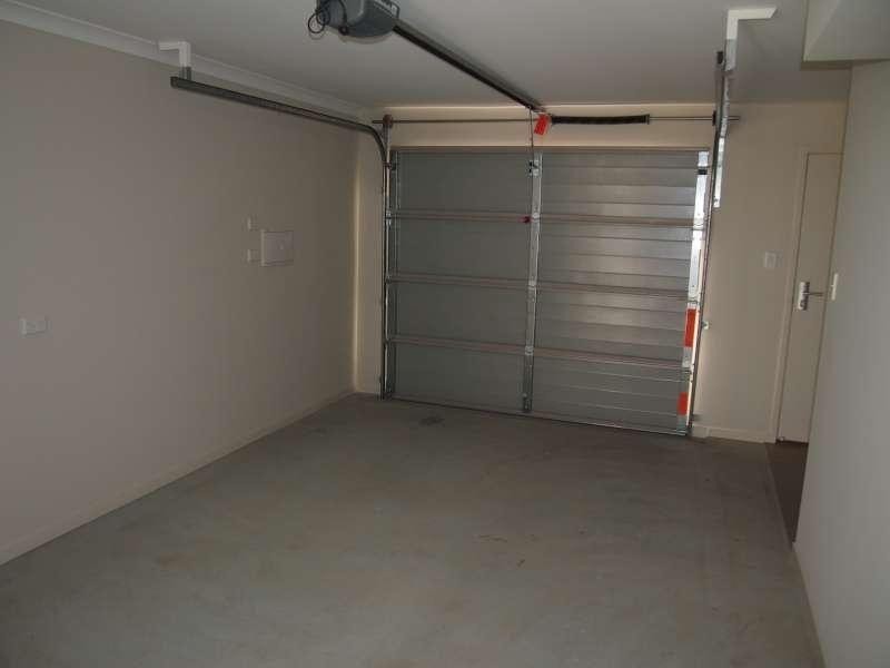 2/10 Mistral Crescent, Griffin QLD 4503