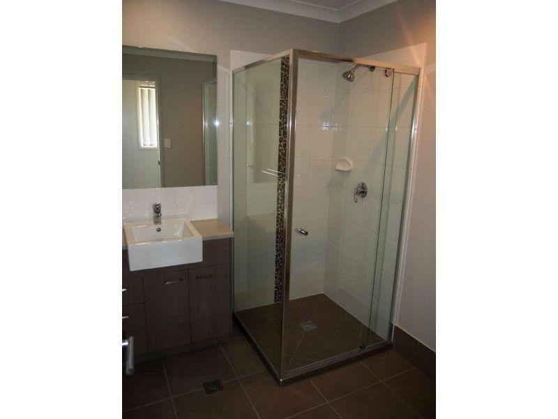 1/25 Braxlaw Crescent, Dakabin QLD 4503