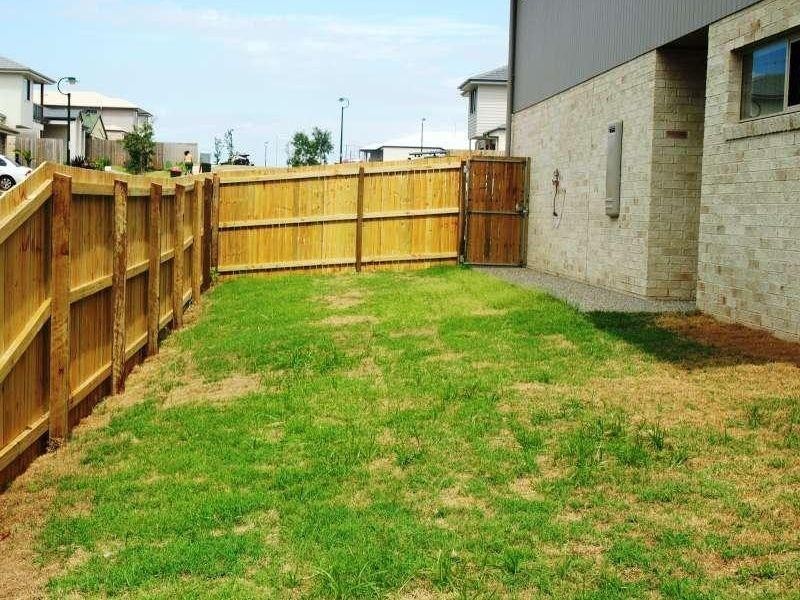 1/25 Braxlaw Crescent, Dakabin QLD 4503