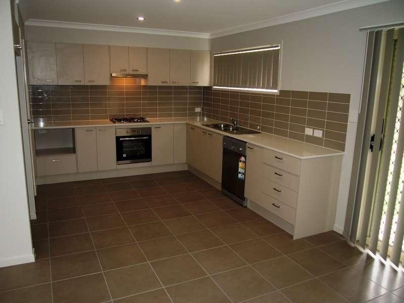 1/25 Braxlaw Crescent, Dakabin QLD 4503