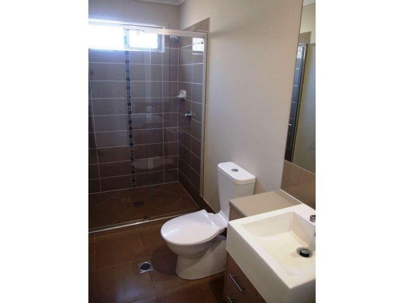 1/43-45 Feather Court, Morayfield QLD 4506