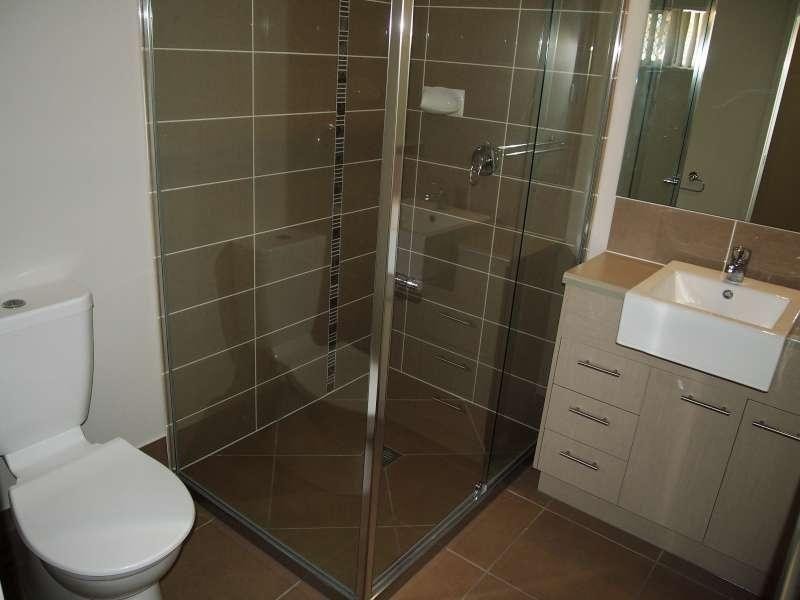 1/43-45 Feather Court, Morayfield QLD 4506