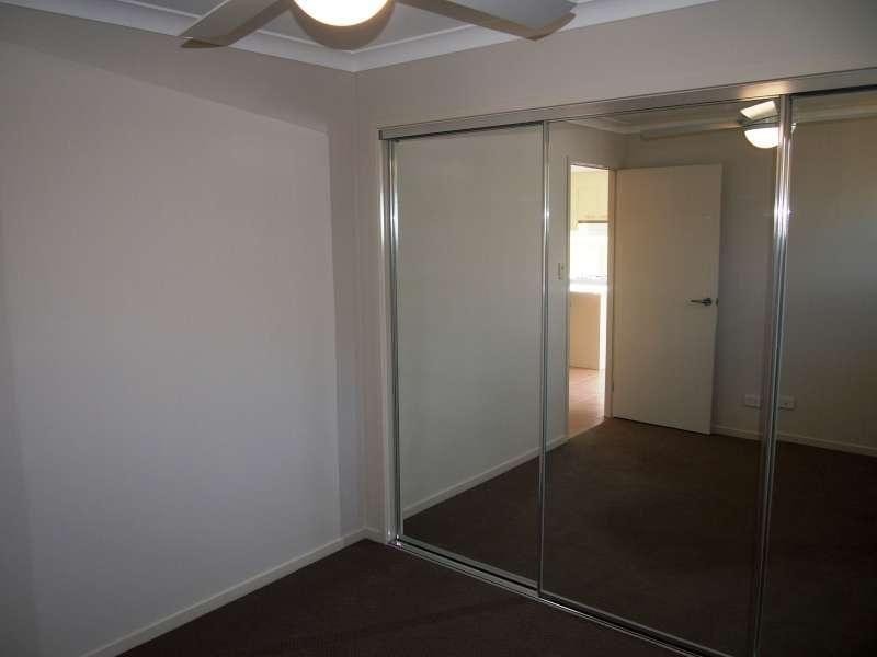 2/43-45 Feather Court, Morayfield QLD 4506