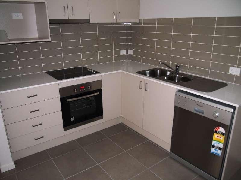 1/40 Scribbly Gum Circuit, Caboolture QLD 4510