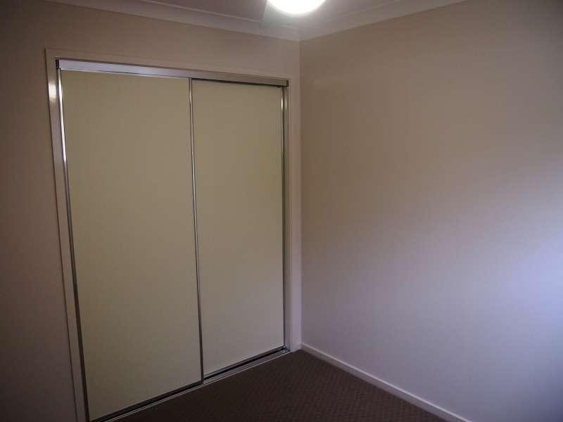 1/26 Toby Close, Kallangur QLD 4503