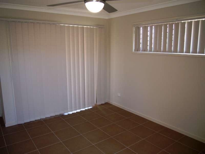 1/5 Roland Court, Kallangur QLD 4503