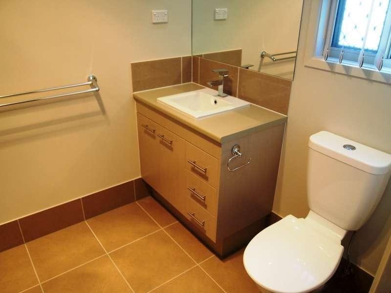 1/5 Roland Court, Kallangur QLD 4503