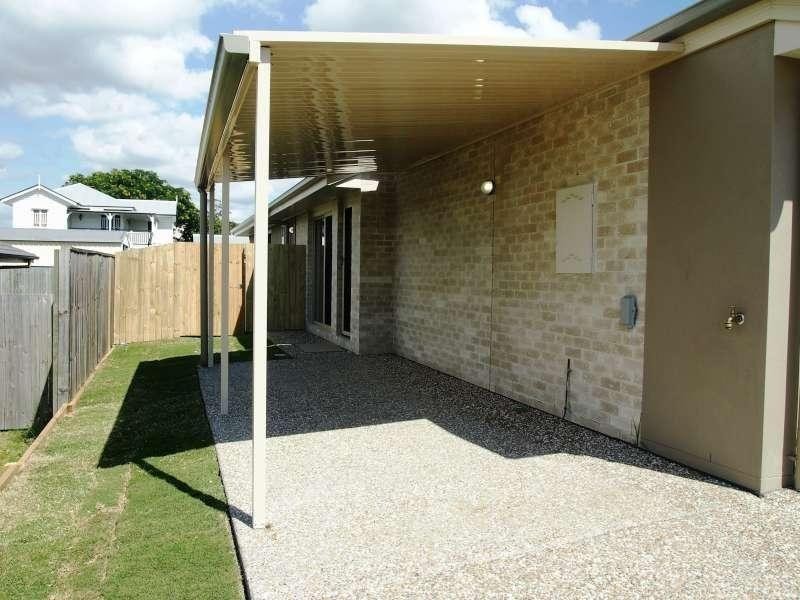 2/5 Roland Court, Kallangur QLD 4503