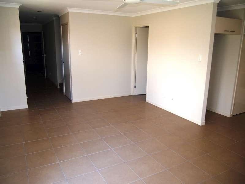 1/20 Sullivan Street, Dakabin QLD 4503