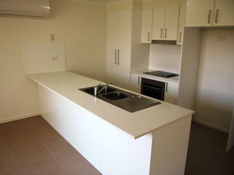 2/59 Surround Street, Dakabin QLD 4503