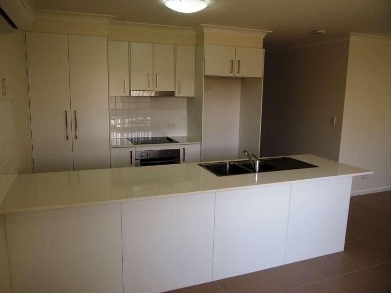 2/59 Surround Street, Dakabin QLD 4503