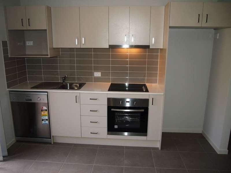 2/13 Sullivan Street, Dakabin QLD 4503