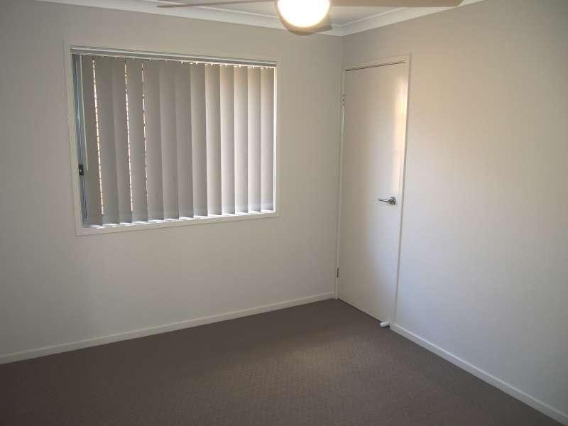 2/13 Sullivan Street, Dakabin QLD 4503