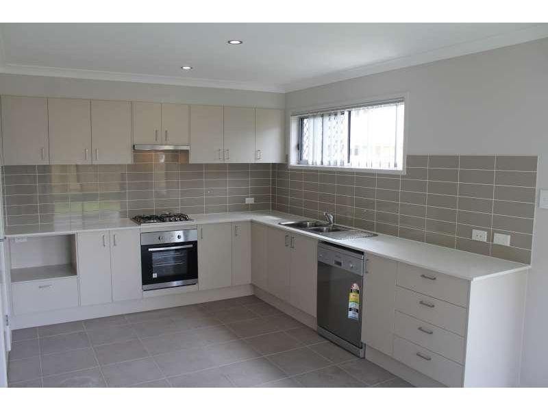 1/15 River Breeze Drive, Griffin QLD 4503