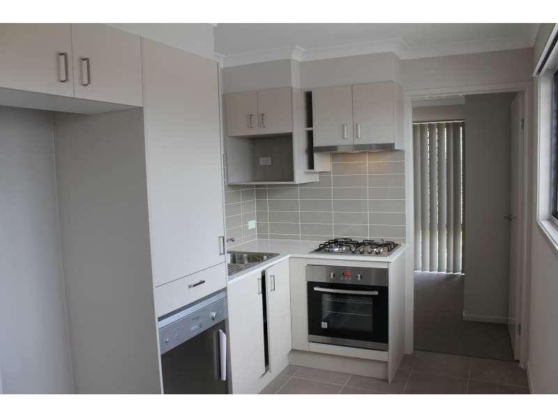 2/15 River Breeze Drive, Griffin QLD 4503