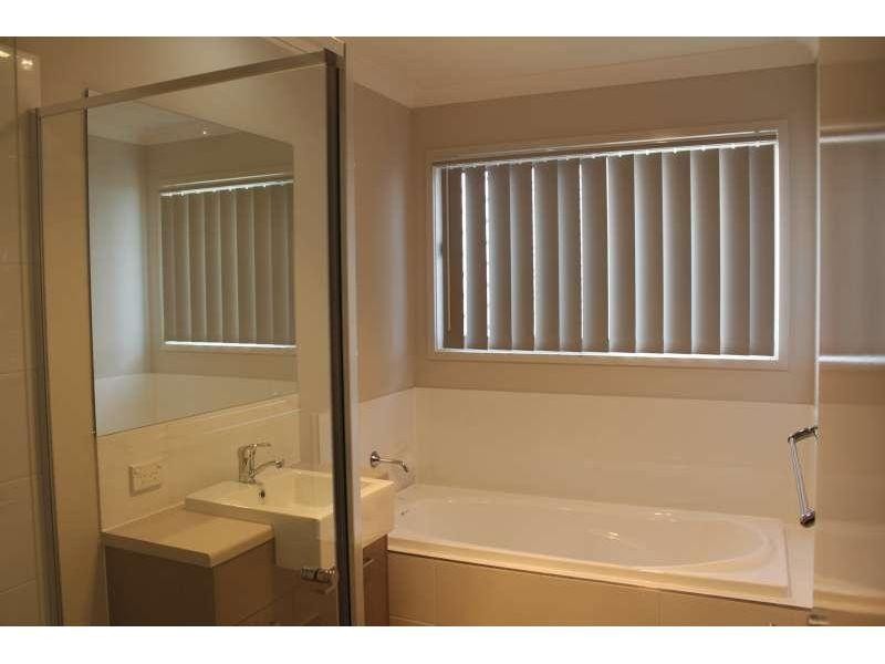 1/18 Sullivan Street, Dakabin QLD 4503