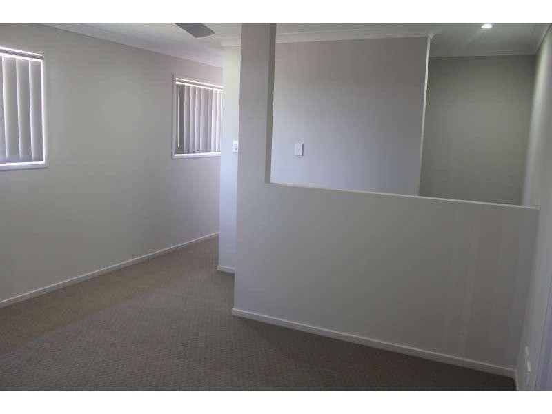 1/18 Sullivan Street, Dakabin QLD 4503