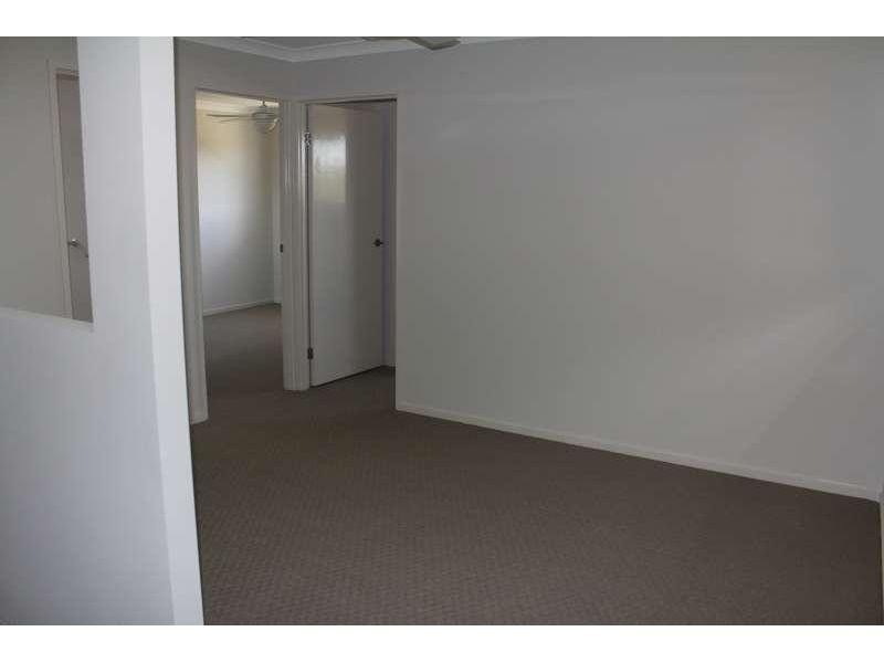 1/18 Sullivan Street, Dakabin QLD 4503