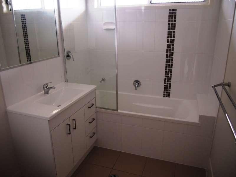 2/2 Wild Horse Road, Caboolture QLD 4510