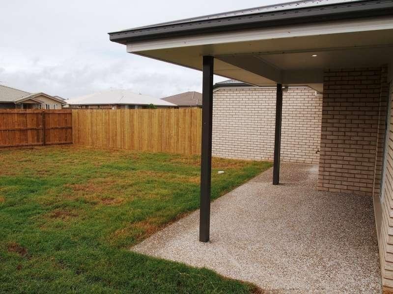 2/2 Wild Horse Road, Caboolture QLD 4510