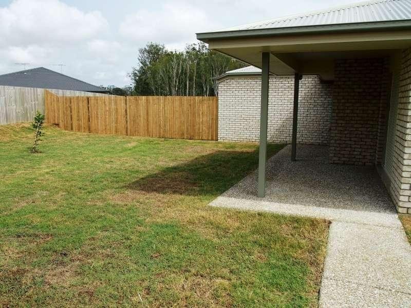 2/3 Wild Horse Road, Caboolture QLD 4510