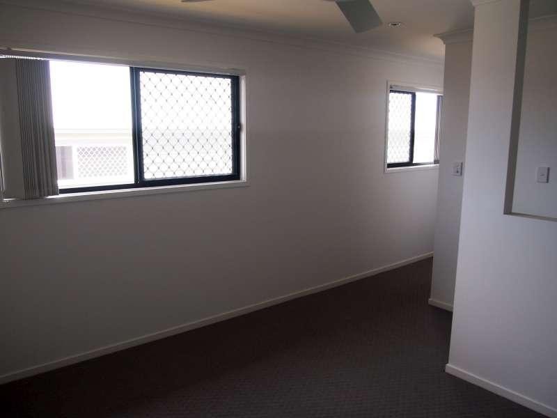 1/12 Sirocco Street, Griffin QLD 4503