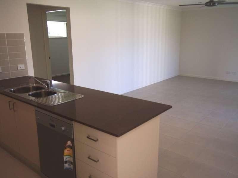 1/20-22 Keeley Street, Morayfield QLD 4506