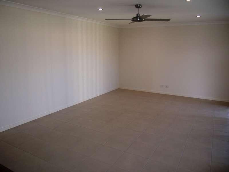 1/20-22 Keeley Street, Morayfield QLD 4506