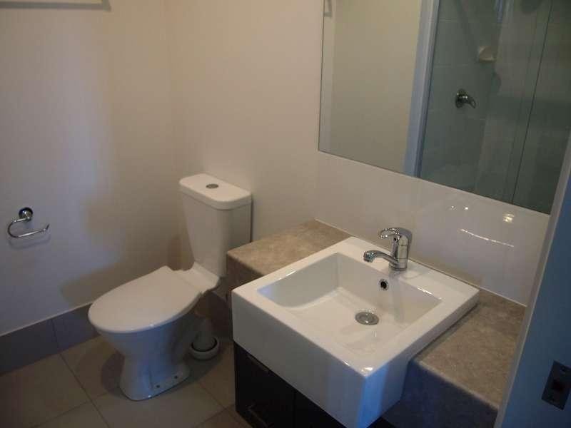 1/7 Kestrel Street, Dakabin QLD 4503