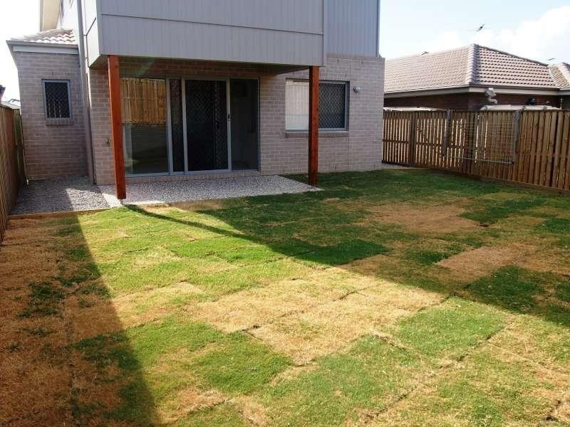 1/7 Kestrel Street, Dakabin QLD 4503