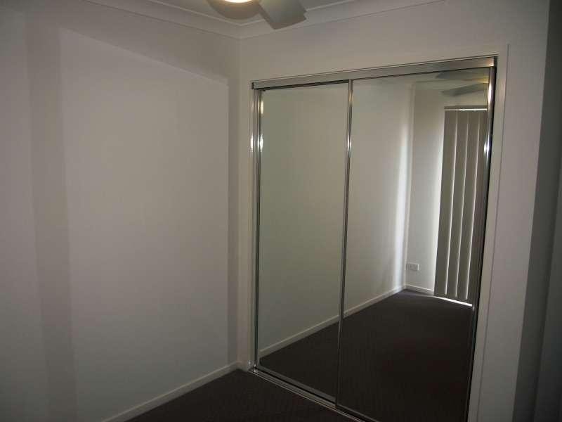 2/7 Kestrel Street, Dakabin QLD 4503