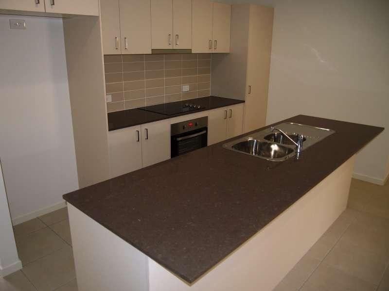 1/4 Roland Court, Kallangur QLD 4503
