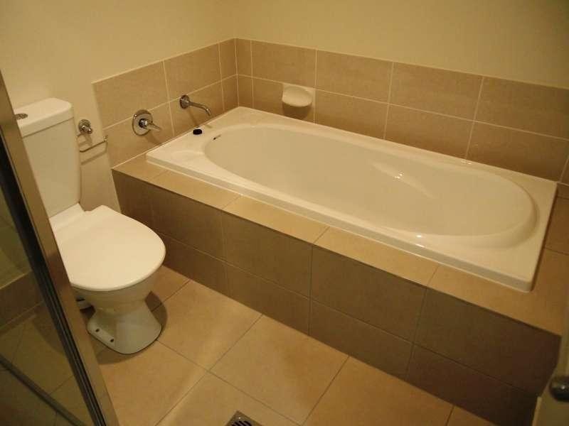 1/4 Roland Court, Kallangur QLD 4503
