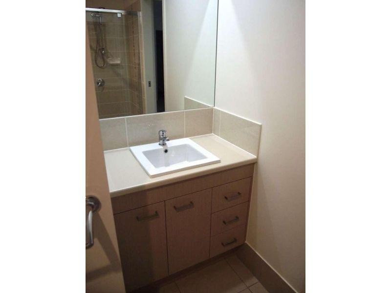 1/4 Roland Court, Kallangur QLD 4503