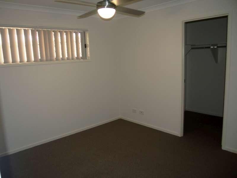 1/4 Roland Court, Kallangur QLD 4503