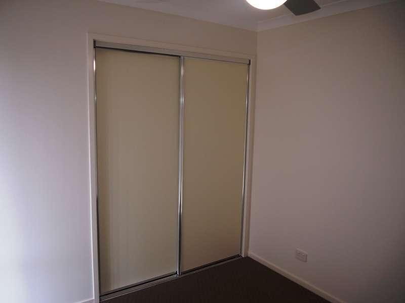 1/4 Roland Court, Kallangur QLD 4503