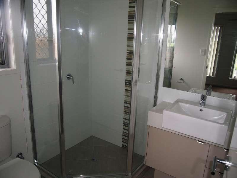 1/12 McCallum Street, Caboolture QLD 4510