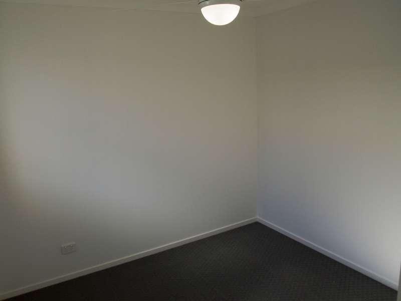 2/61 Braxlaw Crescent, Dakabin QLD 4503