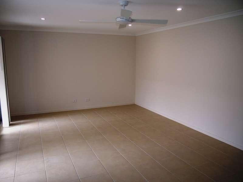 1/58-60 Feather Court, Morayfield QLD 4506