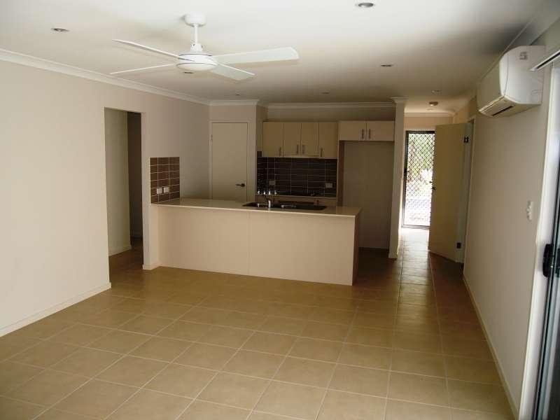 1/58-60 Feather Court, Morayfield QLD 4506