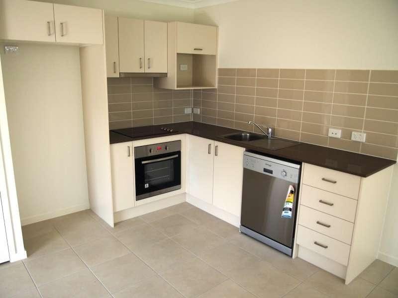 2/23 Soward Court, Morayfield QLD 4506