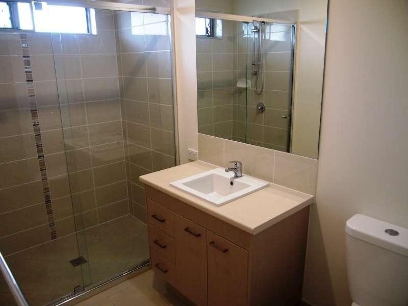 2/23 Soward Court, Morayfield QLD 4506