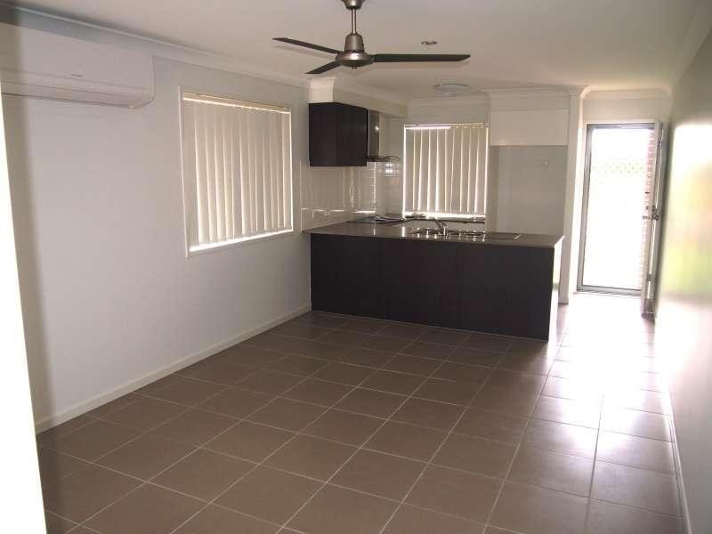 2/17 McCallum Street, Caboolture QLD 4510