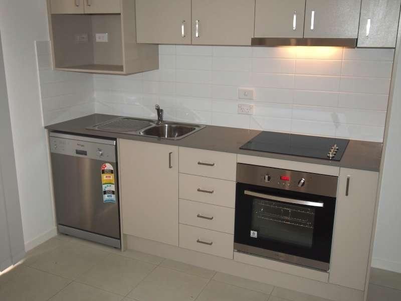 2/15 Sullivan Street, Dakabin QLD 4503