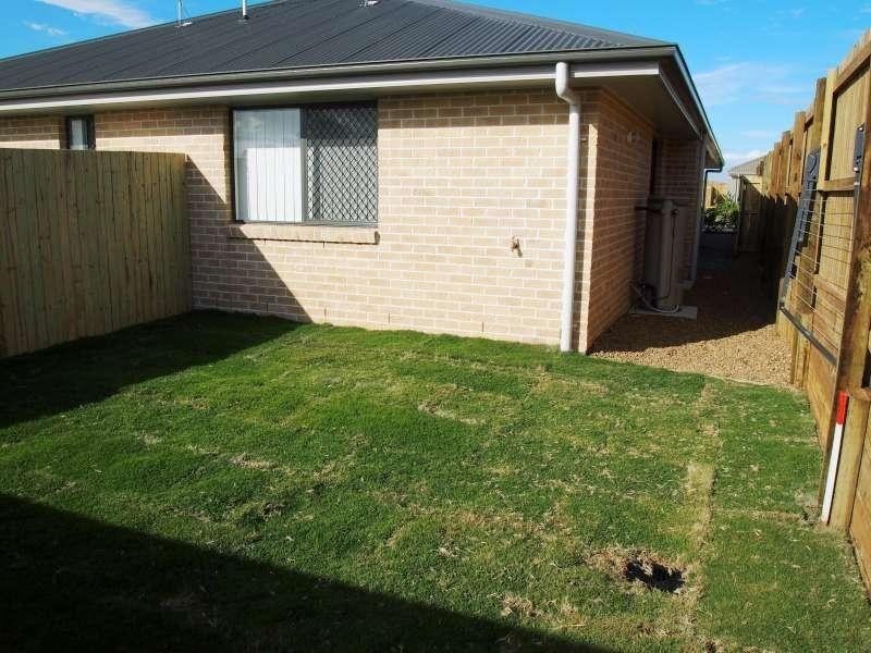 2/15 Sullivan Street, Dakabin QLD 4503