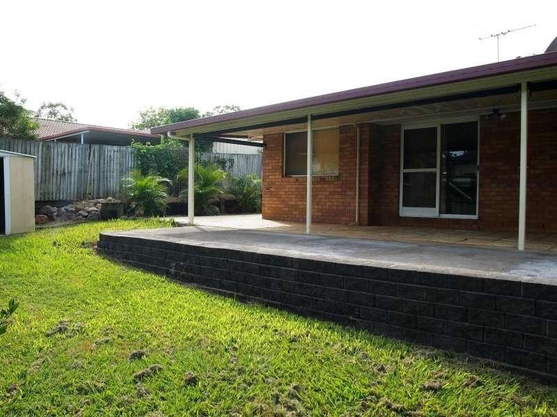 52 Wyena Street, Kallangur QLD 4503