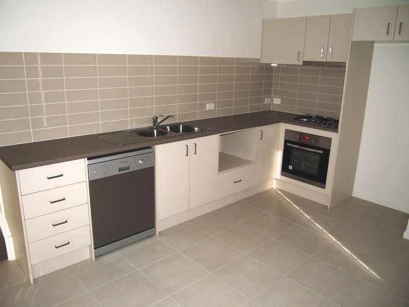1/3 Rufous Court, North Lakes QLD 4509