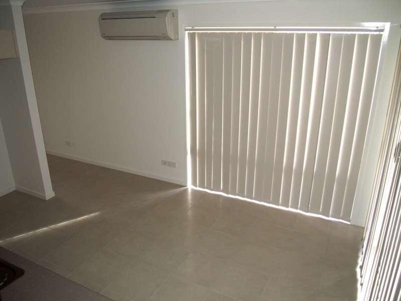 1/3 Rufous Court, North Lakes QLD 4509