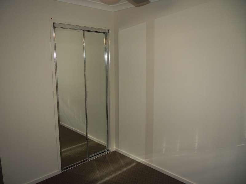 1/3 Rufous Court, North Lakes QLD 4509